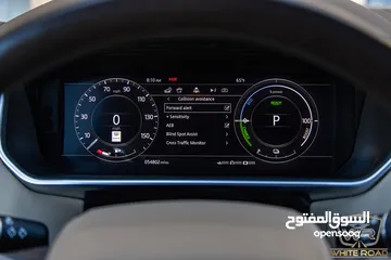  15 Range Rover Vogue Hse 2020 Plug in hybrid   السيارة بحالة الوكالة