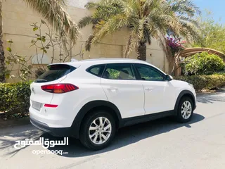  4 Hyundai Tucson 2.0 Bahrain Agency 2019 model for sale