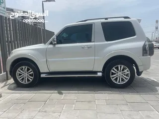  4 Mitsubishi Pajero 2018 GCC FULLY OPTION