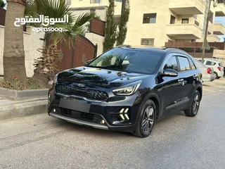  7 كيا نيرو هايبرد 2020 تورنج فل الفل كاش او اقساط غرفه مميزه لون خمري فتحه