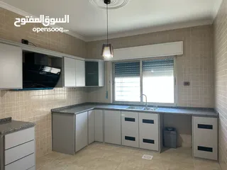  16 شقة مميزة بالجاردنز سوبر ديلوكس للبيع من المالك مباشرة