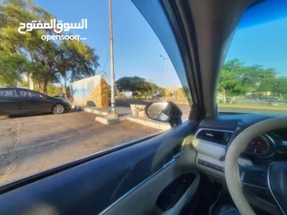  14 تويوتا  كامري ليمتد .