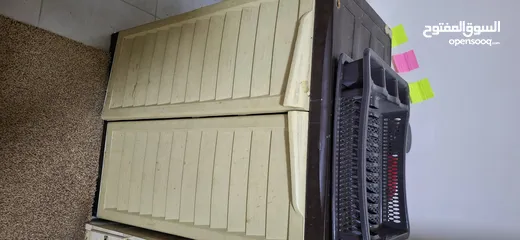  8 ثلاجة ومجموعة اغراض مبيوع ، انباعن