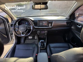  8 كيا ستونيك 2018 فل الفل  الدفع فقط كاااش