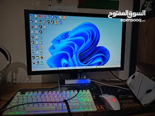  4 جهاز الROG Ally Z1 Extrem