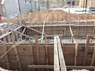  4 ترميم وإنشاء المسابح