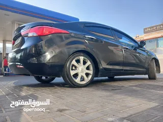  12 هونداي MD2011 للبيع