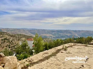  2 أرض مميزة في منطقة النعير 3000 متر