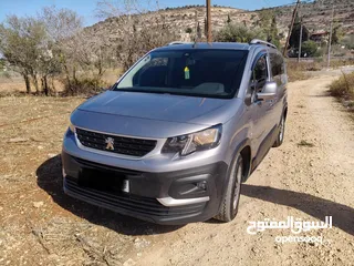  8 بيجو ريفتر 2020 عداد110 6+1