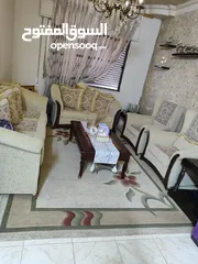  1 طقم كنب خشب زان زائد سجاد تركي زائد طوايل زائد بردايه للبيع بسعر 170