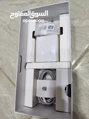  9 Honor X8b 512/8 بحالة ممتازة مع الكرتونة  وكامل أغراضه وعدة كفرات ولزقة حماية أصلية ضد الكسر