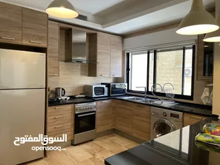  2 شقة مفروشة للإيجار في دير غبار  ( Property 39326 ) سنوي فقط