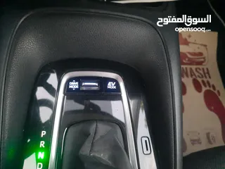  19 تويوتا كورولا هايبرد موديل 2023 بحالة الوكاله وارد وصيانه المركزية تويوتا .