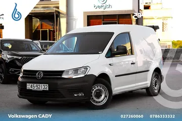  17 Volkswagen CADY 2020