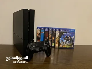  1 بلايستيشن 4 عادي  PlayStation 4 للبيع