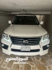  1 للبيع لكزس lx570 2013