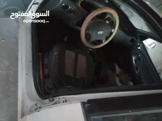  8 هنداي افانتي. نيو مودلا 2000  السياره منفوضه بلكامل استخدام صاحبها بس