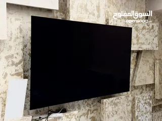  2 للبيع تلفزيون LG 77 انش 4K