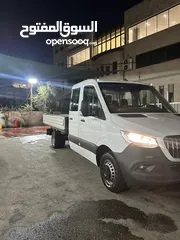  4 مرسيدس بنز 519