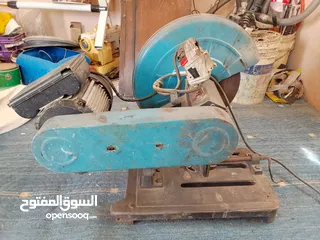  3 صاروخ ثابت ومقدح
