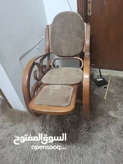  5 كرسي هزاز خيزران