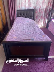  2 غرفة كاملة نوم للبيع