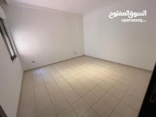  7 شقة 3 نوم  للايجار ( Property 37714 ) سنوي فقط