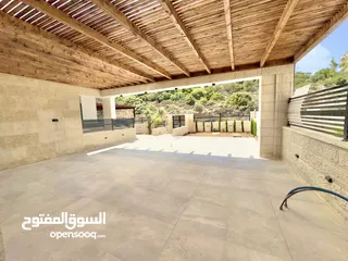  9 شقة مع حديقة على مستوى الشارع