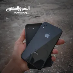  2 iPhone xr black