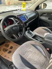  5 جيب كيا سبورتاج 4 في 4 ترخيص 2014 ديزل