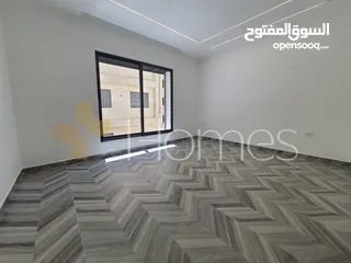  5 شقة ارضية بمدخل خاص للبيع في طريق المطار بمساحة بناء202م