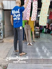  2 مالكنات مع هوكات مع رفوف العرض مع بتارين