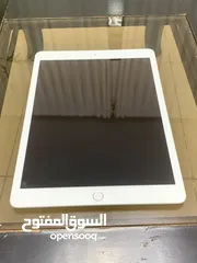  3 للبيع iPad جيل 7 – 32 GB فضي – حالة ممتازة