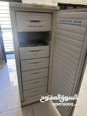  1 فريزر Candy بحالة جيدة جداً