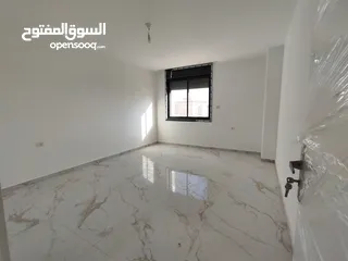  6 دفعه 20 الف دولار فاكثر وتقسيط لمده 40 شهر تنلم شقتك الجديده في الماصيون قرب مؤسسة ياسر عرفات