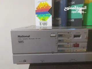  4 video Cassette Recorder فيديوا كاسيت قديم