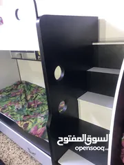  4 تخت اطفال طابقين ( تفصيل) بحالة ممتازة مع الفرشات