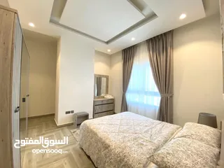  8 For rent in Juffair luxury sea view apartment