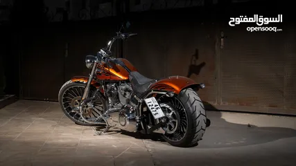  1 HARLEY DAVIDSON BREAKOUT CVO