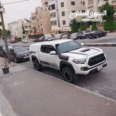  9 تويوتا تاكوما TRD off road