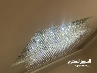  2 تريات إيطالي للبيع من محل نور على نور