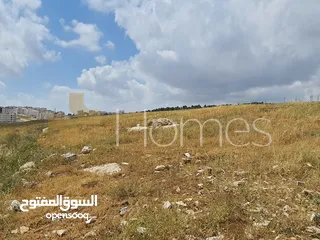  4 ارض بمنطقة مرج الحمام للبيع تصلح للافراز بمساحة ارض 63,500م