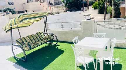  1 شقة مفروشة فخمة ثلاث غرف نوم