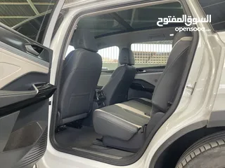  9 Volkswagen Electric ID.6 PUER + 2022 مستعمل بحالة الوكالة