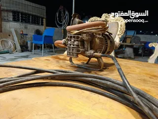  1 مضخه غسيل سيارات ايطالي 3بار استخدام خفيف قويه وعمليه للجادين فقط