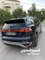  4 Volkswagen id6 crozz pro 2023