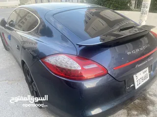  6 Porsche Panamera turbo