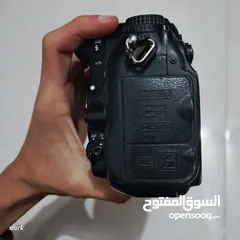  3 كاميرا نيكون D7000 للبيع