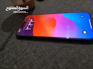  3 ايفون 15 بلس بسعر ممتاز بطاريه 100٪  وكاله مش مغير في اشي