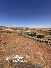  5 للبيع قطعة ارض منطقة نادرة / شرق جرش موقع مميز جدا وبسعر مغري